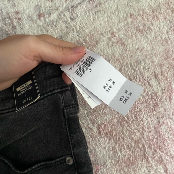 Black ripped skinny jeans - Picture 3 of 5